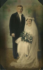 старая свадебная фотография 1926 года