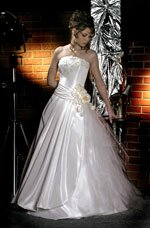 серебристое свадебное платье